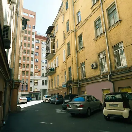 公寓 Near Olympic Stadium 基輔